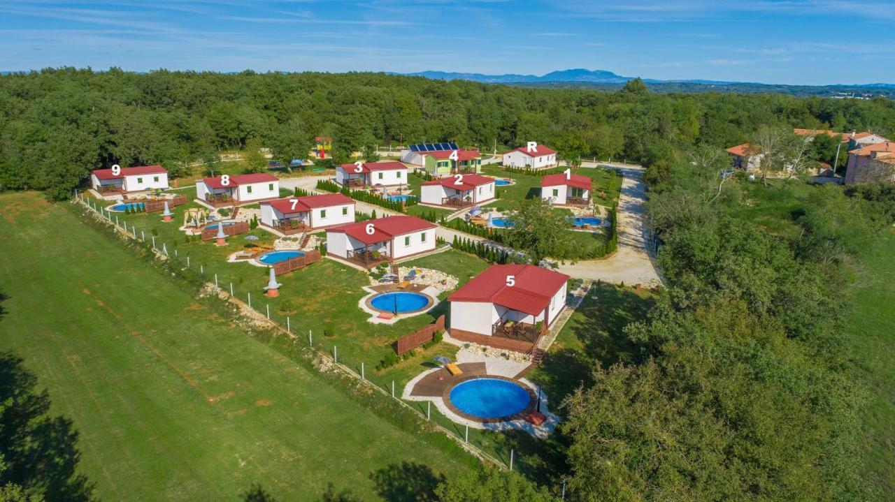 Holiday Park Village Jelovci Kringa المظهر الخارجي الصورة