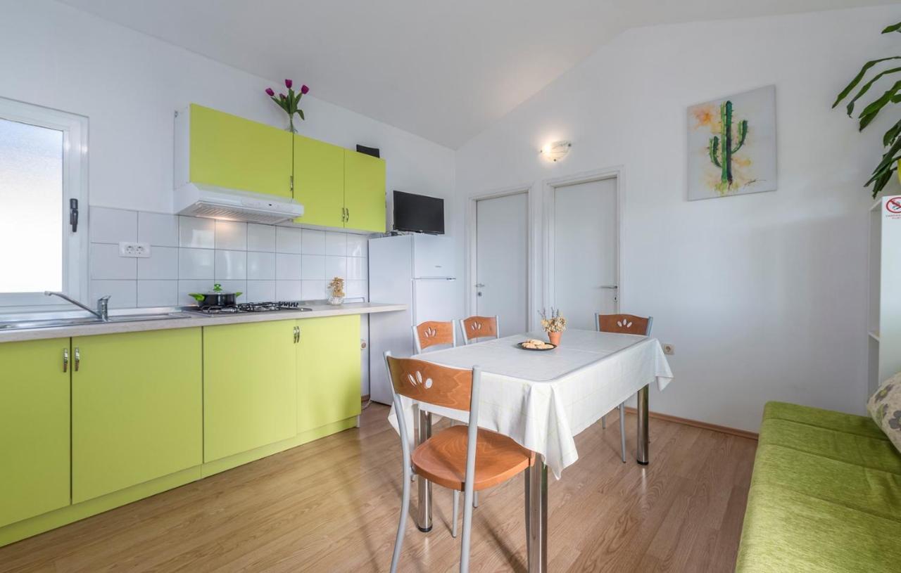 Holiday Park Village Jelovci Kringa المظهر الخارجي الصورة